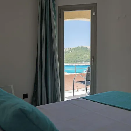 Thb Guya Playa Szálloda